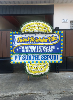 Papan Bunga Duka di Kasiruta Timur